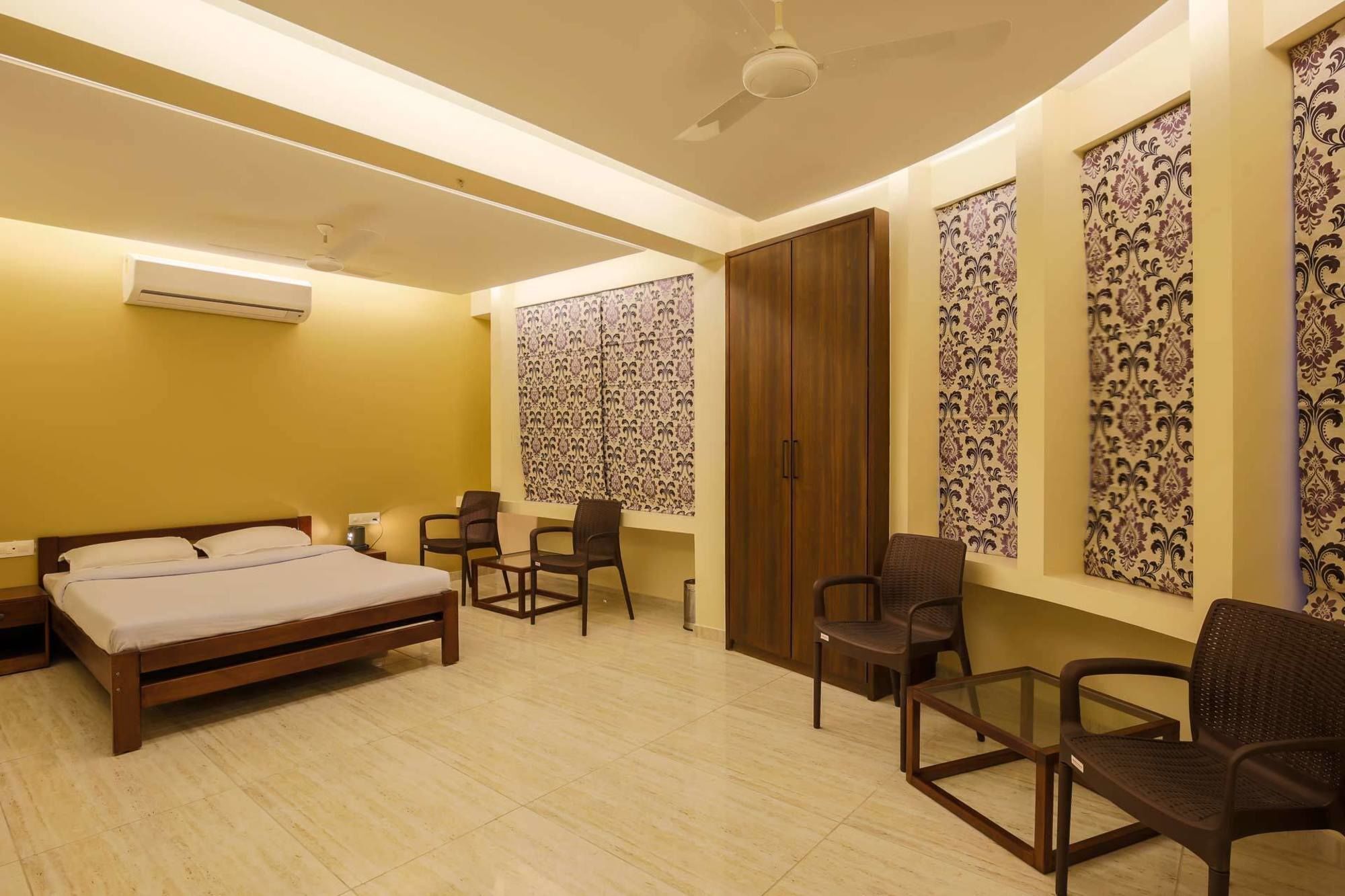 Hotel Darshan Kolhapur Eksteriør bilde