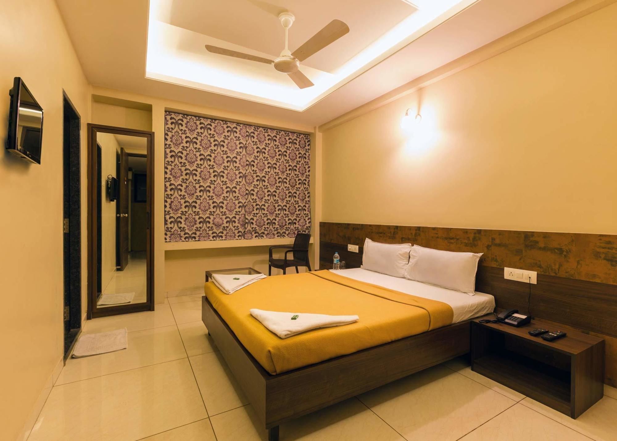 Hotel Darshan Kolhapur Eksteriør bilde